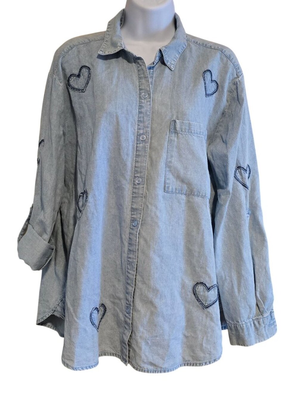 Light Denim Button-Up Shirt With Heart Embroidery Large boho cottagecore